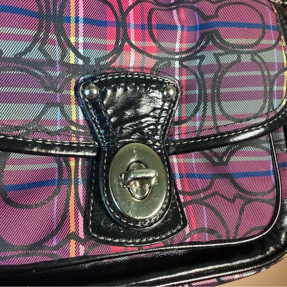 Coach Plaid Signature Turnlock Shoulder Bag Pink Purple Black Small Purse - Picture 3 of 12